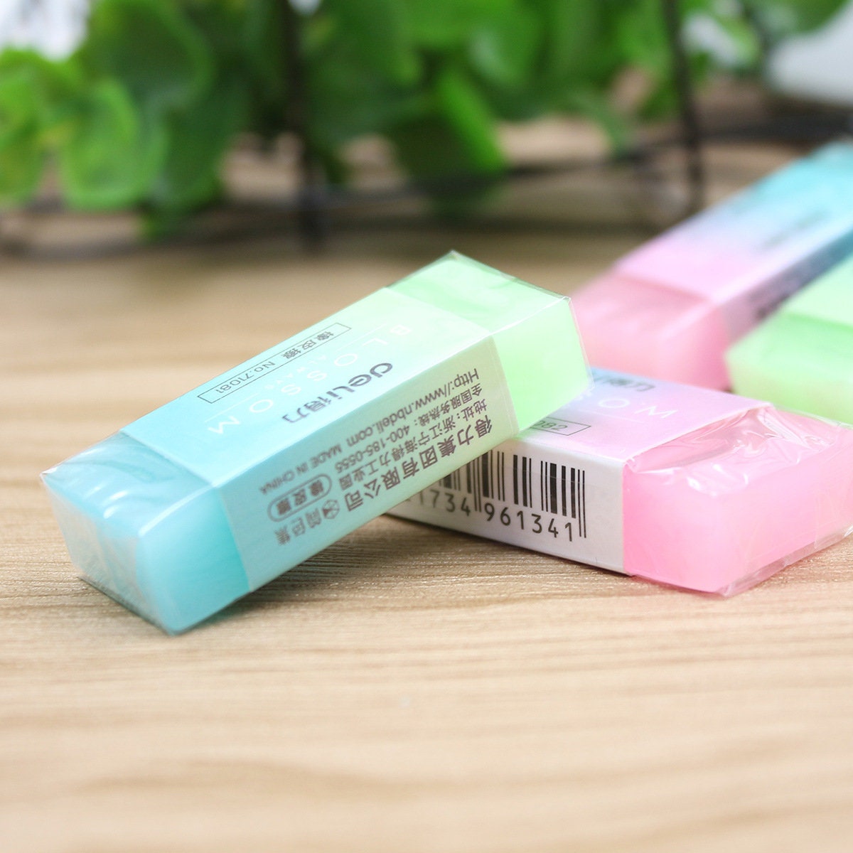 Deli Colourful Pencil Erasers